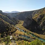 Sonja Vacation