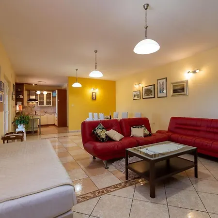 Sonja Vacation Holiday home