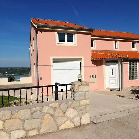 Sonja Vacation Holiday home *